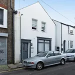 The Mews - Stylish & Central Brighton Townhouse, Up To 6 Guests